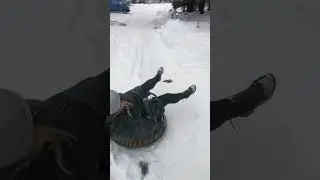 Коротко о том, как моя бабушка катается с горки! // 
