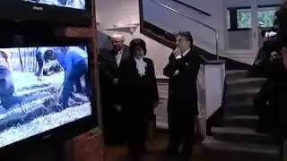 Orbán Viktor jelenlétében vette át Nagy Imre unokája a miniszterelnök egykori bőröndjét