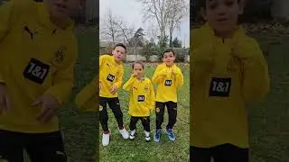 J'ai mon survet du dortmund j'ai fait le buzz j'ai pas mis du gucci 💛 