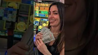 HUGE JACKPOT ON ROYAL CARIBBEAN!!!! #casino #royalcaribbean #jackpot