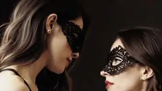 Lesbian Kiss Compilation With Romantic Quotes ｜ Sweet Moments_relaM2Myi0A #001_zhjchu