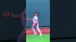 Red Sox CF #43 Ceddanne Rafaela w/crazy catch *hats off*