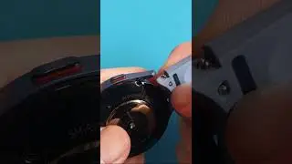 How to replace Galaxy Watch watch band
