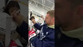 Евгений Кузнецов расписался на шлеме Филиппа / NHL WC #kifill #kifillhockey
