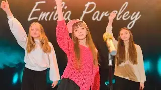 Emilia Parsley - Девочка Хайпушка