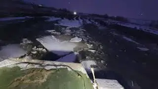 ЛЬДЫ ,ЛЬДЫ, МТЛБ как ТАНКЕРЫ ЛОМАЮТ ВСЕ И ВСЯ!