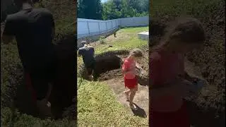 Міні басейн біля дому #farming #diy #watermelon