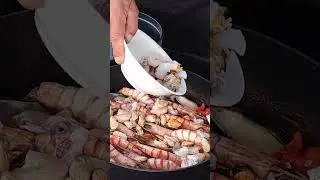 Паэлья с морепродуктами на гриле