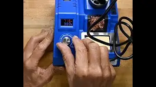 C.K. tries a ToAuto DS-90 solder station