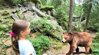Мілана на Стежці Довбуша в Яремче