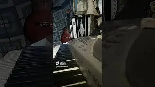 Покинишь дом Исполняет Николай Кенор.