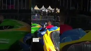 Asiiiik. naik bom bom car di malam tahun baru #shortvideo #youtubeshorts