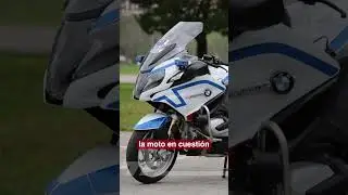 Dos mujeres ertzainas piden cambiar sus motos porque pesan demasiado 