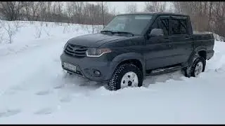 Глубокий снег на УАЗ Патриот. Липучка едет.