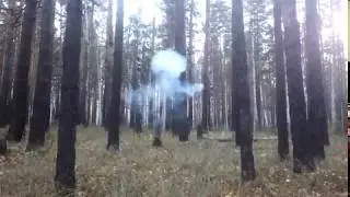 петарда из крышек с флеш порохом, тестируем в лесу!