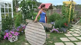 Сделала круглый поддон из квадратного для изготовления на нем деталей фонтана.