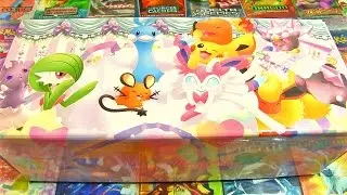 Ouverture de la BOX Pokémon la PLUS CUTE ET MIGNONNE DU MONDE !