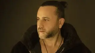 Bora Duran - İsmi Lazım Değil