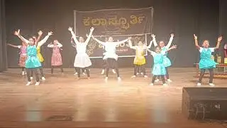 kids dance in stage