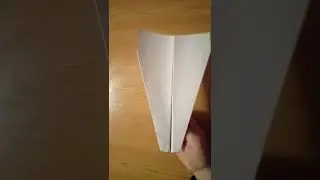 Как сделать бумажный самолетик -