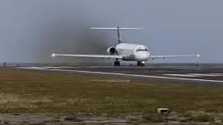 Part 2 MD80 Curacao to Caracas (SVMI) Full  Flight  Gusty Weather