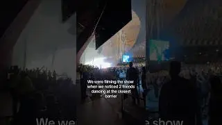Making things right at the concert 🖤🫡