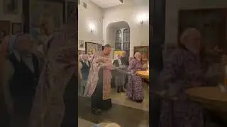 фрагменты Богослужения на праздник Воздвижения Честного и Животворящего Креста Господня.