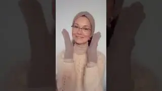 Связала перчатки и повязку на голову