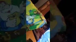За Лизой подглядывал