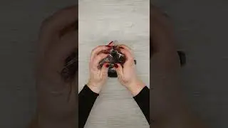 Make your trash more compact with this hack! 🗑️👏 