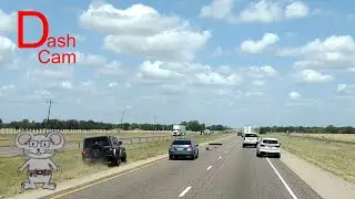 Jeep goes off road in 8K