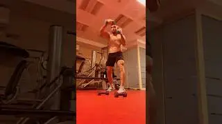 Персидский Дагестанец готовится к бою с Калмыковым !