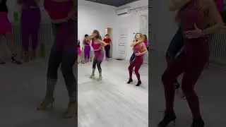 Атмосфера занять Bachata lady style Marina Imas , Juan Luis Guerra