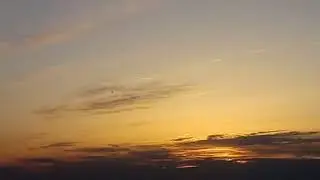 квітневий світанок