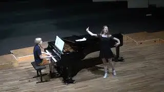 "Blah Blah Blah" - Gerschwin by Marjolein & Elewout Acke