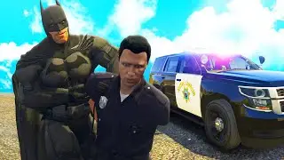 Handcuffing People As Batman! (Batman GTA Trolling)