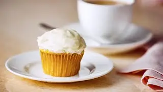 How to Make Italian Buttercream - Easy Frosting Recipe