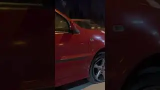 Polisin 'dur' ihtarına uymadı; otomobiliyle kaçarken duvara çarpınca yakalandı!