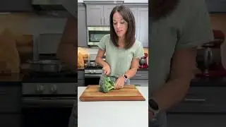 Cheesy Broccoli Skillet 