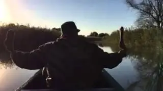 Костик сушит носки