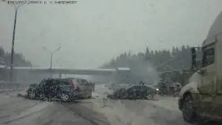 Массовая авария на заснеженной трассе Кременчуг