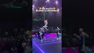 Тинькофф, свяжитесь со мной! 