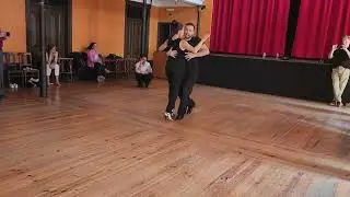 Argentine tango workshop - vals: Vanesa Villalba & Facundo Piñero