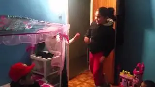 Little girl fight: match 1