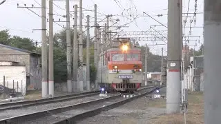 Поезда на перегоне Краснодар-1 — Краснодар-Сорт.