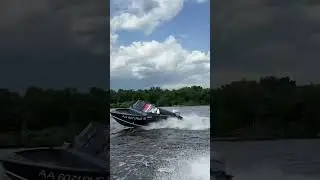 «Это не лодка. Это БЕСТИЯ!» Триера 470 