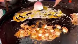 ผัดไทยกระทะใหญ่ทำทีเดียวหลายจาน | Delicious Special Pad Thai