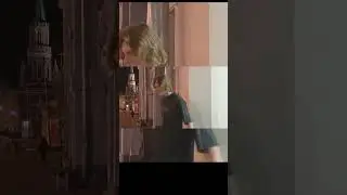 Поэт на улице Никольской - ночная летняя Москва