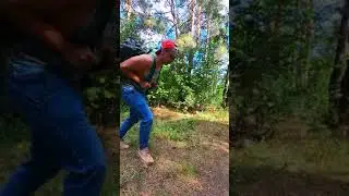 Смешное видео - когда с батей пошли в поход