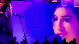 Amy Winehouse sings with Bo Saris 'Rehab'     HD1080p